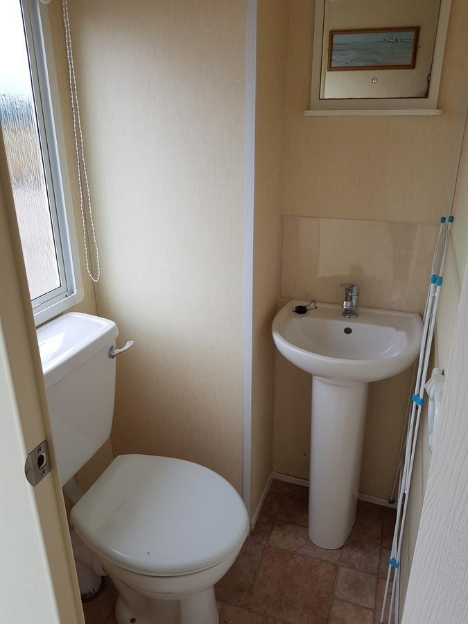 Pitch & Canvas - Self Catering At Broad Oak Farm Hotell Tattenhall Exteriör bild